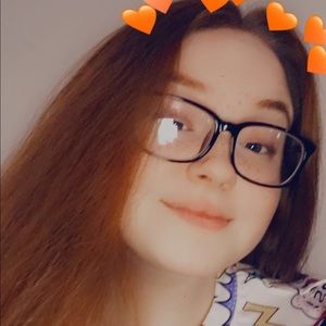 Meet your Posher, Amelia